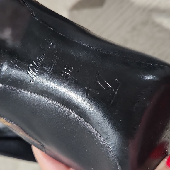 Louis Vuitton - Monogram Pumps - Picture 7 of 10